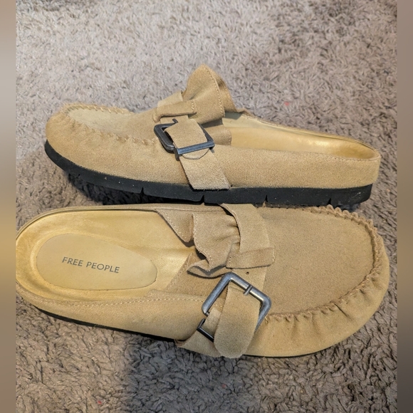 Free People After Riding Mules - Picture 6 of 9